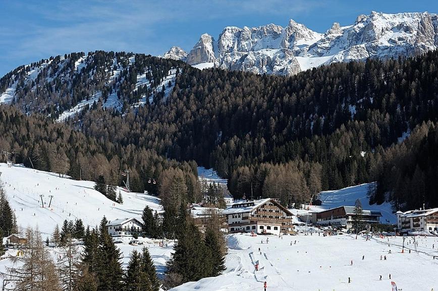 Hotel Alaska Selva di Val Gardena Luaran gambar