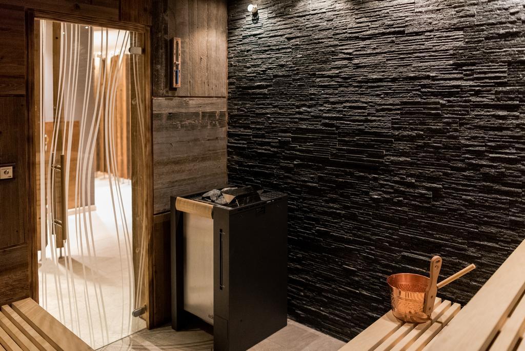 Hotel Alaska Selva di Val Gardena Luaran gambar