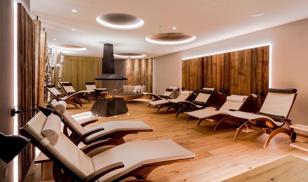 Hotel Alaska Selva di Val Gardena Luaran gambar