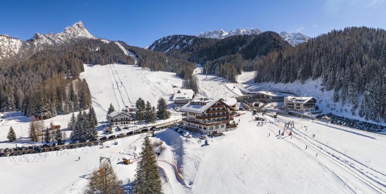 Hotel Alaska Selva di Val Gardena Luaran gambar