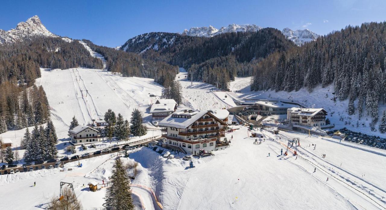 Hotel Alaska Selva di Val Gardena Luaran gambar