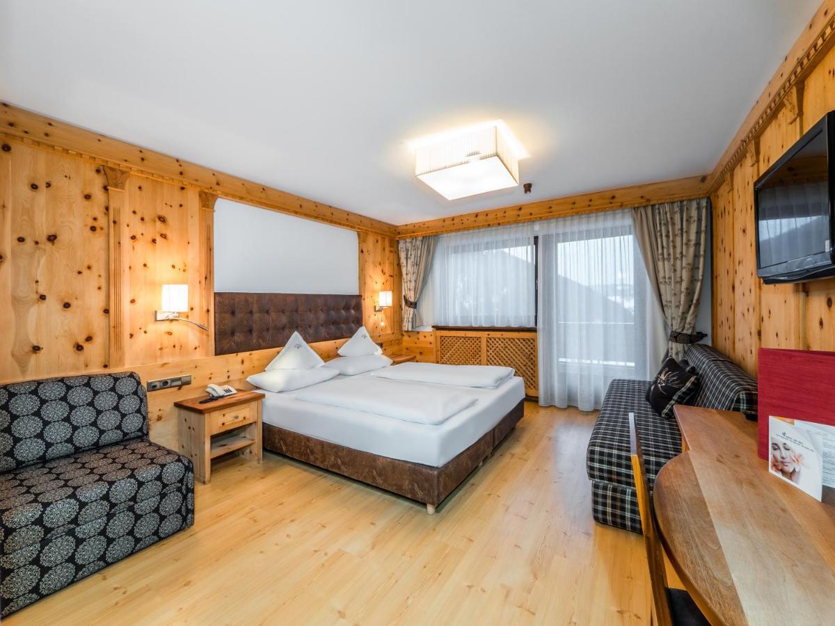 Hotel Alaska Selva di Val Gardena Luaran gambar